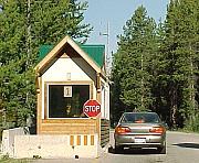 BanffNPEntrance